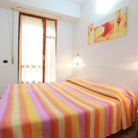Al Carugio Hotel *